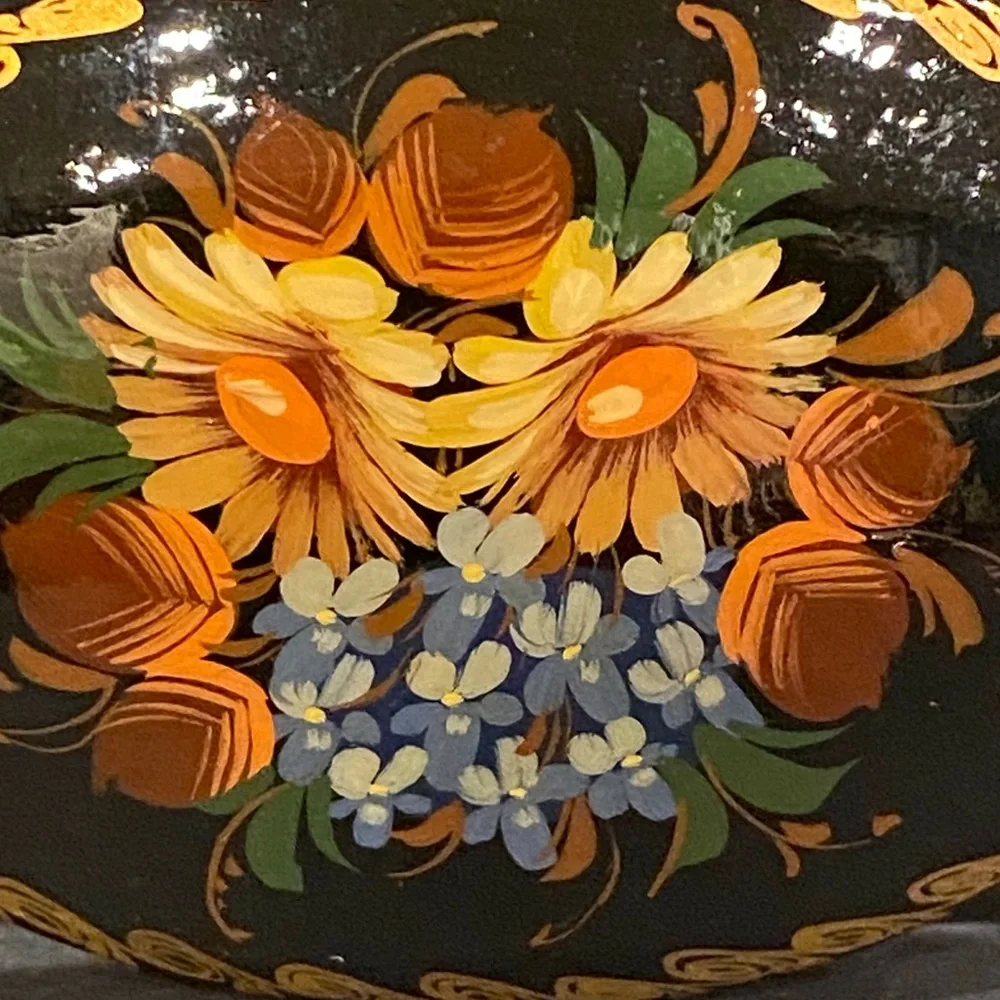 Russian Signed Hand-Painted Floral  Brooch - Picture 2 of 5